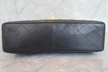 Load image into Gallery viewer, CHANEL Medium Matelasse single flap chain shoulder bag Lambskin Black/Gold hadware Shoulder bag 700050093