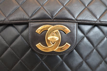 Load image into Gallery viewer, CHANEL Medium Matelasse single flap chain shoulder bag Lambskin Black/Gold hadware Shoulder bag 700050093
