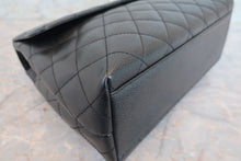 Load image into Gallery viewer, CHANEL Matelasse trapezoid hand bag Caviar skin Black/Silver hadware Hand bag 700090071