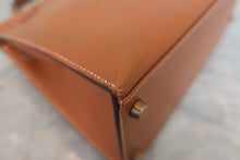 画像をギャラリービューアに読み込む, HERMES/エルメス ケリー28 クシュベル ゴールド 〇U刻印 ショルダーバッグ 800030101