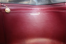 Load image into Gallery viewer, CHANEL Medium Matelasse single flap chain shoulder bag Lambskin Black/Gold hadware Shoulder bag 700050093