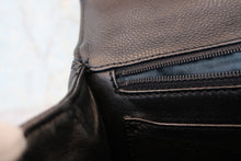 Load image into Gallery viewer, CHANEL Matelasse trapezoid hand bag Caviar skin Black/Silver hadware Hand bag 700090071