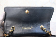 画像をギャラリービューアに読み込む, CHANEL/シャネル デカココチェーンショルダーバッグ ラムスキン ブラック/ゴールド金具 ショルダーバッグ 800020090