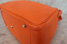 Load image into Gallery viewer, HERMES LINDY 30 Clemence leather Orange □M Engraving Shoulder bag 700030155