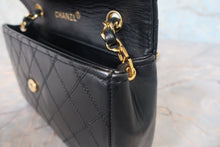 画像をギャラリービューアに読み込む, CHANEL/シャネル デカココチェーンショルダーバッグ ラムスキン ブラック/ゴールド金具 ショルダーバッグ 800020090
