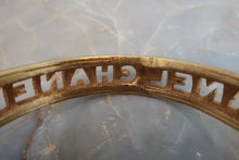 將圖片載入圖庫檢視器 CHANEL/シャネル ロゴバングル 金メッキ ゴールド バングル 500090029