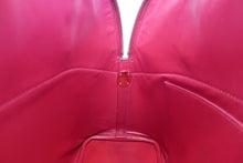 Load image into Gallery viewer, HERMES/BOLIDE 31 Epsom leather Ruby □N Engraving Shoulder bag 700100099