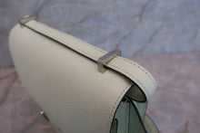 画像をギャラリービューアに読み込む, HERMES/エルメス コンスタンス3 ミニ ヴォーエプソン ヴェールフィズ U刻印 ショルダーバッグ 60090130