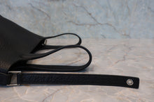 将图片加载到图库查看器,HERMES PICOTIN LOCK PM Clemence leather Black □R刻印 Hand bag 800090034