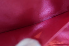 Load image into Gallery viewer, CHANEL CHANEL19 Round chain shoulder bag Lambskin Pink/Gold hadware/Silver hadware Shoulder bag 700050190