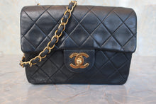 画像をギャラリービューアに読み込む, CHANEL/シャネル ミニマトラッセシングルフラップチェーンショルダーバッグ ラムスキン ブラック/ゴールド金具 ショルダーバッグ 800020087