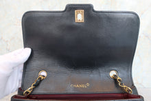 将图片加载到图库查看器,CHANEL/香奈儿 CF 链条包 羊皮 Black/Gold hadware(黑色/金色金属) 肩背包 800070173