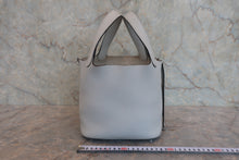 将图片加载到图库查看器,HERMES PICOTIN LOCK PM Clemence leather Blue pale U刻印 Hand bag 800030104