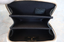 Load image into Gallery viewer, CHANEL Cambom Mini chain wallet Lambskin White/Gold hadware Shoulder bag 700050166