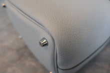 将图片加载到图库查看器,HERMES PICOTIN LOCK PM Clemence leather Blue pale U刻印 Hand bag 800030104