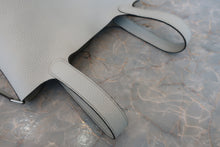 将图片加载到图库查看器,HERMES PICOTIN LOCK PM Clemence leather Blue pale U刻印 Hand bag 800030104