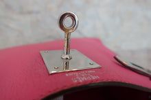 将图片加载到图库查看器,HERMES KELLY 28 Chevre myzore goatskim Fuschia pink □I刻印 Shoulder bag 800040160