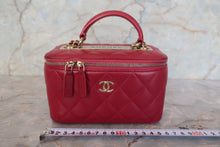 画像をギャラリービューアに読み込む, CHANEL/シャネル ミニマトラッセチェーンショルダーバッグ ラムスキン レッド/ゴールド金具 ショルダーバッグ 700120242