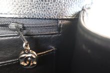 画像をギャラリービューアに読み込む, CHANEL/シャネル 中マトラッセシングルフラップチェーンショルダーバッグ キャビアスキン ブラック/シルバー金具 ショルダーバッグ 800020079