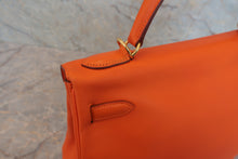 画像をギャラリービューアに読み込む, HERMES/エルメス ケリー32 ヴォーガリバー オレンジ □D刻印 ショルダーバッグ 800020105