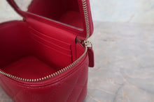 画像をギャラリービューアに読み込む, CHANEL/シャネル ミニマトラッセチェーンショルダーバッグ ラムスキン レッド/ゴールド金具 ショルダーバッグ 700120242