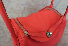 Load image into Gallery viewer, HERMES LINDY 30 Clemence leather Rose jaipur R Engraving Shoulder bag 700110162