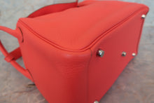 Load image into Gallery viewer, HERMES LINDY 30 Clemence leather Rose jaipur R Engraving Shoulder bag 700110162