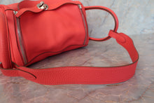 Load image into Gallery viewer, HERMES LINDY 30 Clemence leather Rose jaipur R Engraving Shoulder bag 700110162