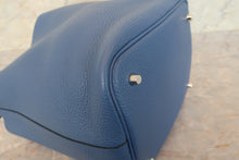 Load image into Gallery viewer, HERMES PICOTIN LOCK MM Clemence leather Blue Agate X Engraving Hand bag 700100091