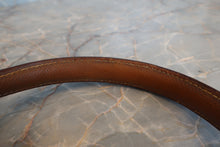 Load image into Gallery viewer, HERMES KELLY 28 Graine Couchevel leather Gold 〇X Engraving Shoulder bag 700070231