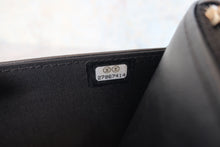 画像をギャラリービューアに読み込む, CHANEL/シャネル ボーイシャネルチェーンウォレット キャビアスキン ブラック/ゴールド金具 ショルダーバッグ 800020038