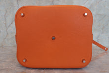 Load image into Gallery viewer, HERMES PICOTIN LOCK GM Clemence leather Orange □P Engraving Hand bag 700100098