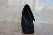 画像をギャラリービューアに読み込む, CHANEL/シャネル パリ限定マトラッセダブルフラップチェーンショルダーバッグ ラムスキン ブラック/ゴールド金具 ショルダーバッグ 800020040