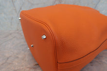 Load image into Gallery viewer, HERMES PICOTIN LOCK GM Clemence leather Orange □P Engraving Hand bag 700100098