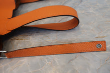 Load image into Gallery viewer, HERMES PICOTIN LOCK GM Clemence leather Orange □P Engraving Hand bag 700100098