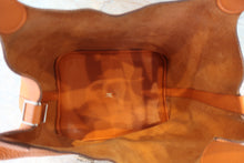 Load image into Gallery viewer, HERMES PICOTIN LOCK GM Clemence leather Orange □P Engraving Hand bag 700100098
