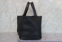 Load image into Gallery viewer, HERMES PICOTIN LOCK GM Clemence leather Black □O Engraving Hand bag 700110177