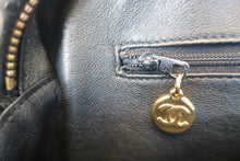 画像をギャラリービューアに読み込む, CHANEL/シャネル マトラッセフリンジチェーンショルダーバッグ ラムスキン ブラック/ゴールド金具 ショルダーバッグ 700120210