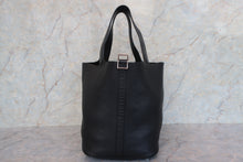 Load image into Gallery viewer, HERMES PICOTIN LOCK GM Clemence leather Black □O Engraving Hand bag 700110177