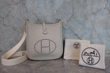 將圖片載入圖庫檢視器 HERMES/エルメス エブリンTPM トリヨンクレマンス べトン A刻印 ショルダーバッグ 800050019