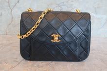 画像をギャラリービューアに読み込む, CHANEL/シャネル マトラッセチェーンショルダーバッグ ラムスキン ブラック/ゴールド金具 ショルダーバッグ 700120255