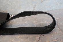 Load image into Gallery viewer, HERMES PICOTIN LOCK GM Clemence leather Black □O Engraving Hand bag 700110177