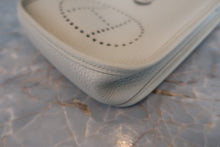将图片加载到图库查看器,HERMES EVELYNE TPM Clemence leather Beton A刻印 Shoulder bag 800050019