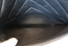 画像をギャラリービューアに読み込む, CHANEL/シャネル Vステッチショルダーバッグ ラムスキン ブラック/ゴールド金具 ショルダーバッグ 700100118