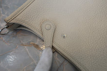 将图片加载到图库查看器,HERMES EVELYNE TPM Clemence leather Beton A刻印 Shoulder bag 800050019