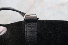 Load image into Gallery viewer, HERMES PICOTIN LOCK GM Clemence leather Black □O Engraving Hand bag 700110177