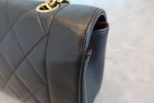 画像をギャラリービューアに読み込む, CHANEL/シャネル ダイアナマトラッセチェーンショルダーバッグ ラムスキン ブラック/ゴールド金具 ショルダーバッグ 800090040