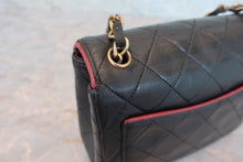 Load image into Gallery viewer, CHANEL Mini Matelasse By color chain shoulder bag Lambskin Black/Red/Gold hadware Shoulder bag 800060112