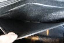 画像をギャラリービューアに読み込む, CHANEL/シャネル マトラッセ台形ハンドバッグ キャビアスキン ブラック/ゴールド金具 ハンドバッグ 700100130