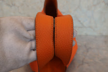 画像をギャラリービューアに読み込む, HERMES/エルメス ピコタンロックMM トリヨンクレマンス オレンジ □O刻印 ハンドバッグ 800020102